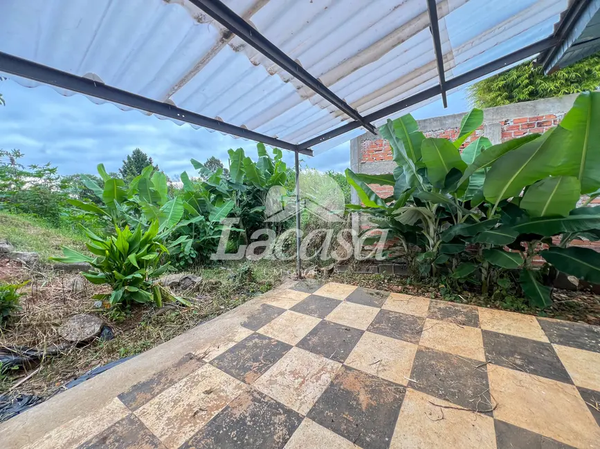 Foto 6 de Casa com 2 quartos para alugar, 60m2 em Boqueirão, Guarapuava - PR