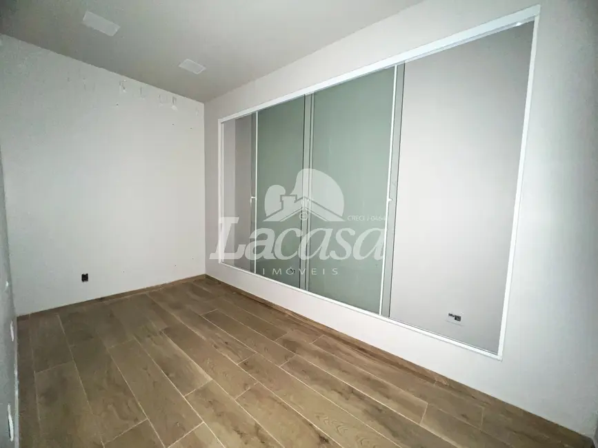 Foto 4 de Sala Comercial para alugar, 175m2 em Boqueirão, Guarapuava - PR