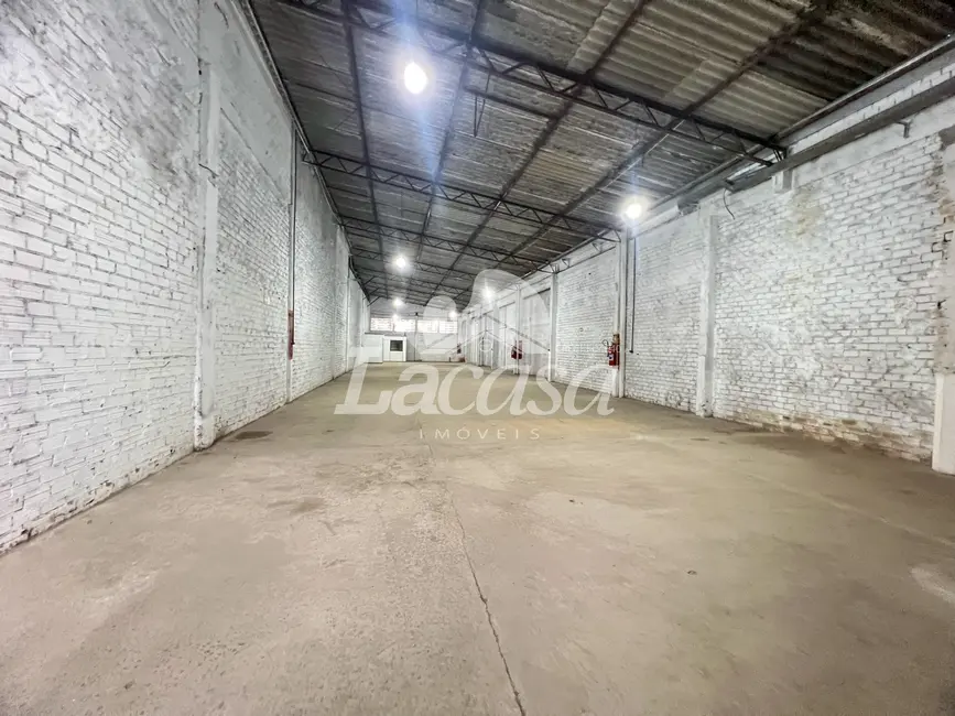 Foto 1 de Armazém / Galpão para alugar em Boqueirão, Guarapuava - PR