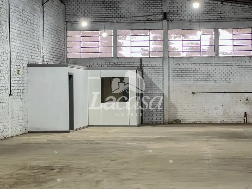 Foto 5 de Armazém / Galpão para alugar em Boqueirão, Guarapuava - PR