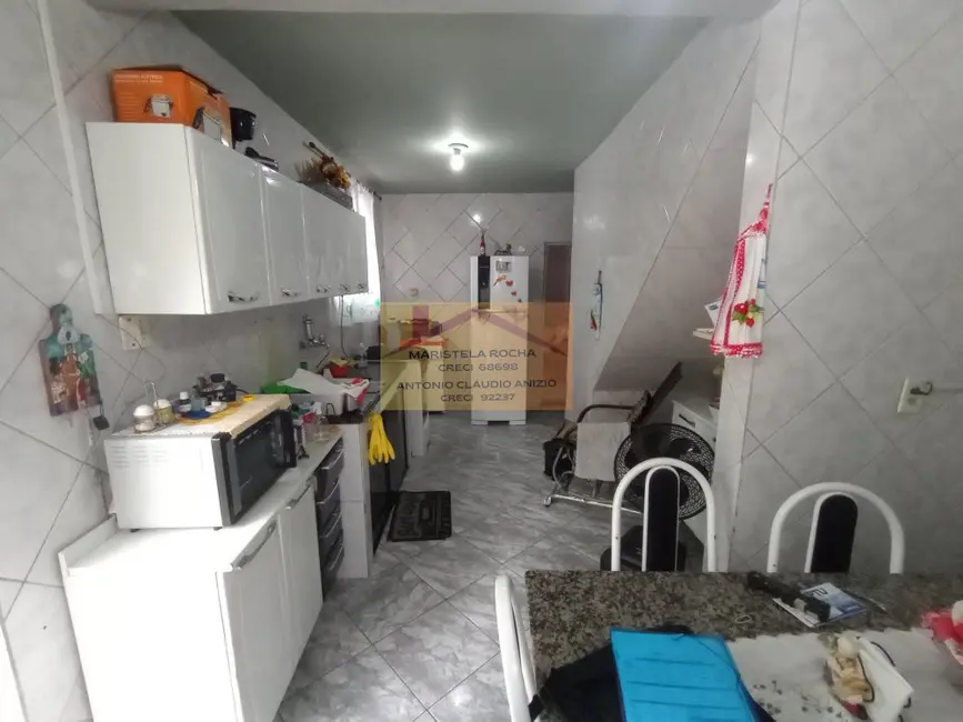 Casa com 2 quartos à venda, 98m2 em Nova Cidade, Nilopolis - RJ - imagem 8 Foto 8 de Casa com 2 quartos à venda, 98m2 em Nova Cidade, Nilopolis - RJ