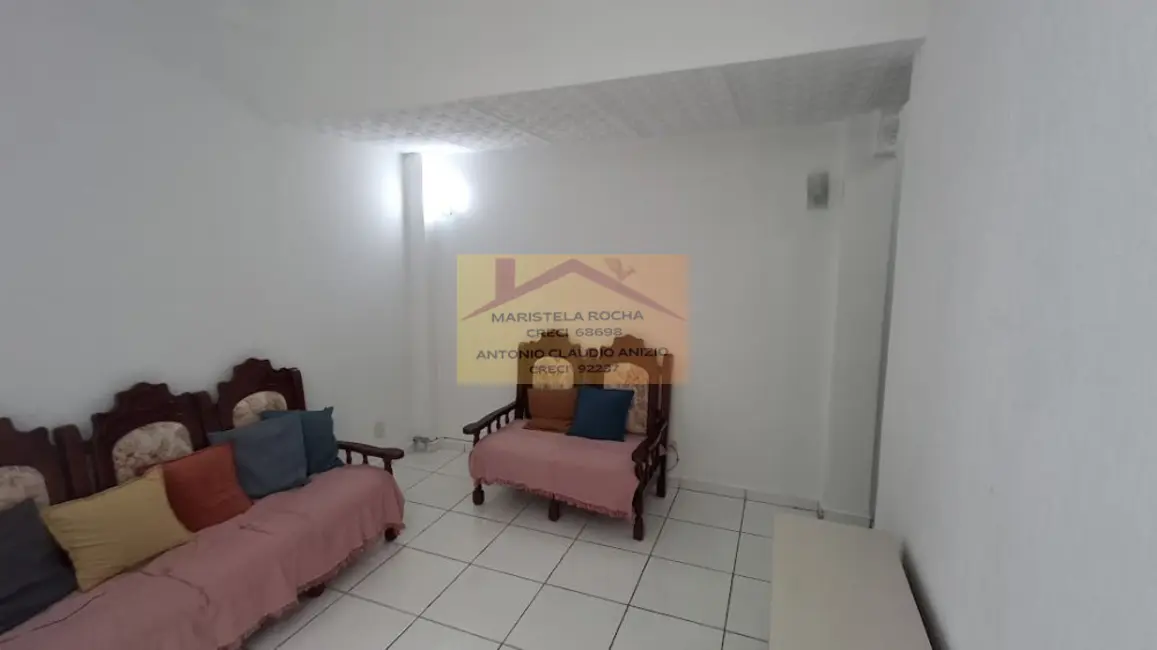 Foto 2 de Apartamento com 2 quartos à venda, 60m2 em Campo dos Afonsos, Rio De Janeiro - RJ