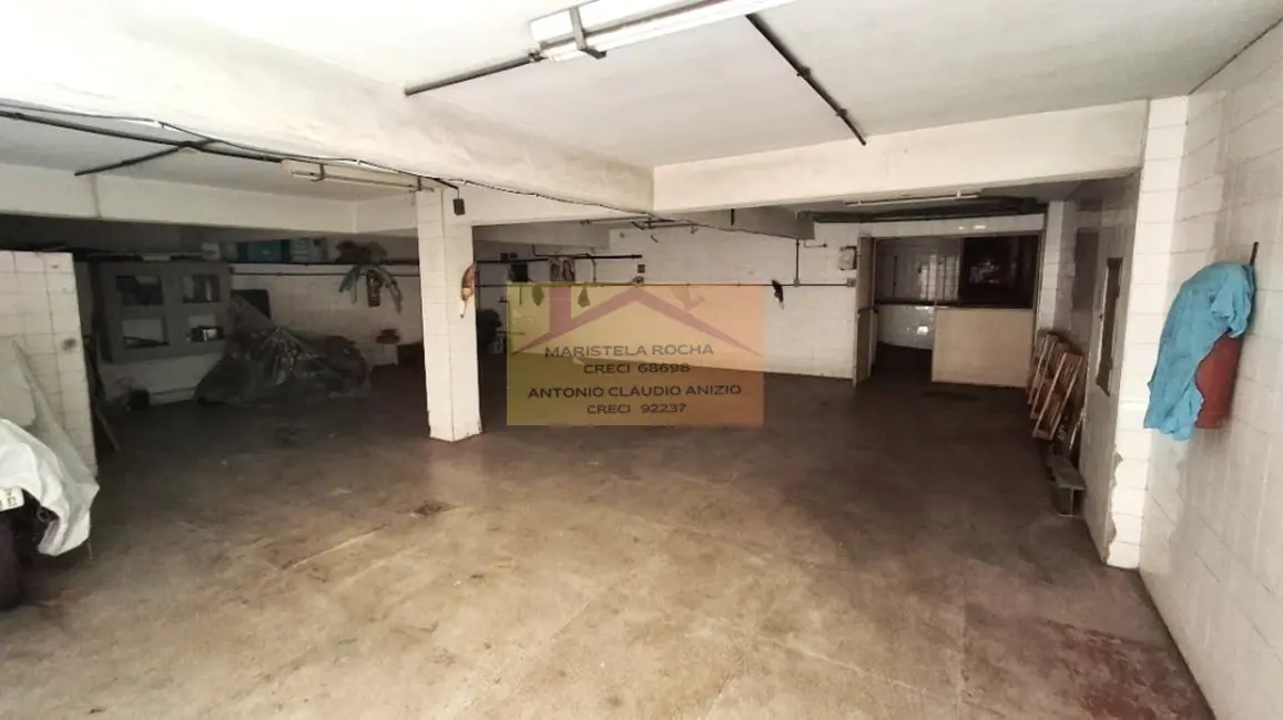 Foto 3 de Armazém / Galpão à venda, 1102m2 em Cascadura, Rio De Janeiro - RJ