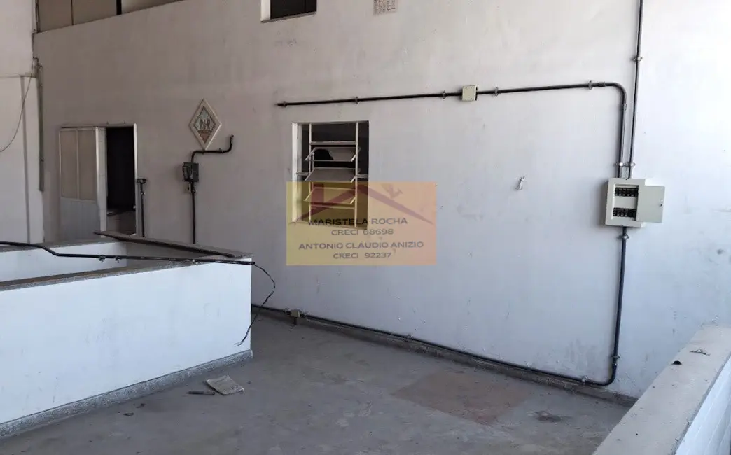 Foto 9 de Armazém / Galpão à venda, 1102m2 em Cascadura, Rio De Janeiro - RJ