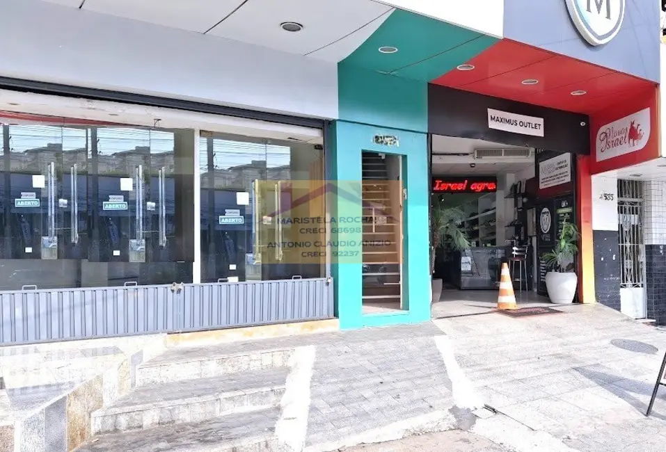 Foto 1 de Sala Comercial à venda, 634m2 em Del Castilho, Rio De Janeiro - RJ