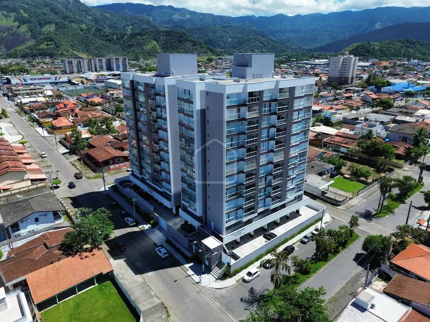 Foto 4 de Apartamento com 2 quartos à venda, 77m2 em Indaiá, Caraguatatuba - SP