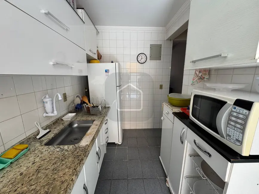 Foto 9 de Casa com 2 quartos à venda, 107m2 em Jardim Britânia, Caraguatatuba - SP