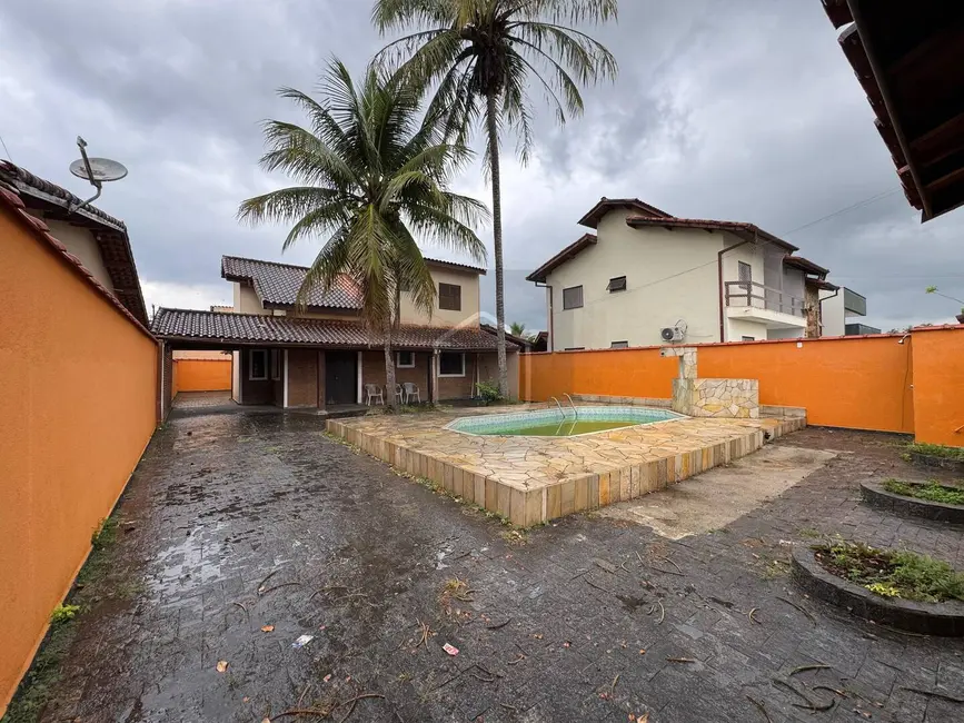Foto 2 de Casa com 4 quartos à venda, 360m2 em Pontal de Santa Marina, Caraguatatuba - SP