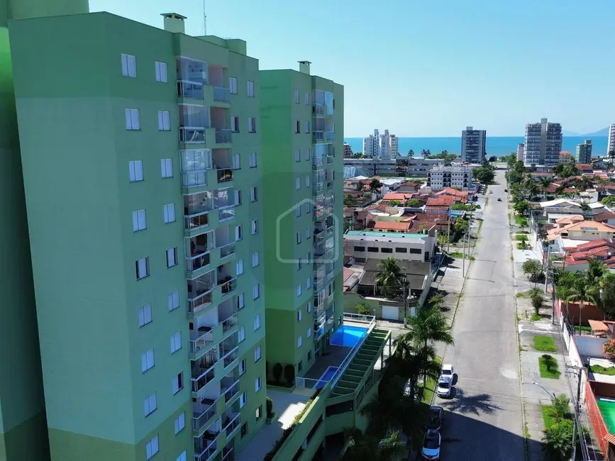 Foto 2 de Apartamento com 2 quartos à venda e para alugar, 67m2 em Indaiá, Caraguatatuba - SP