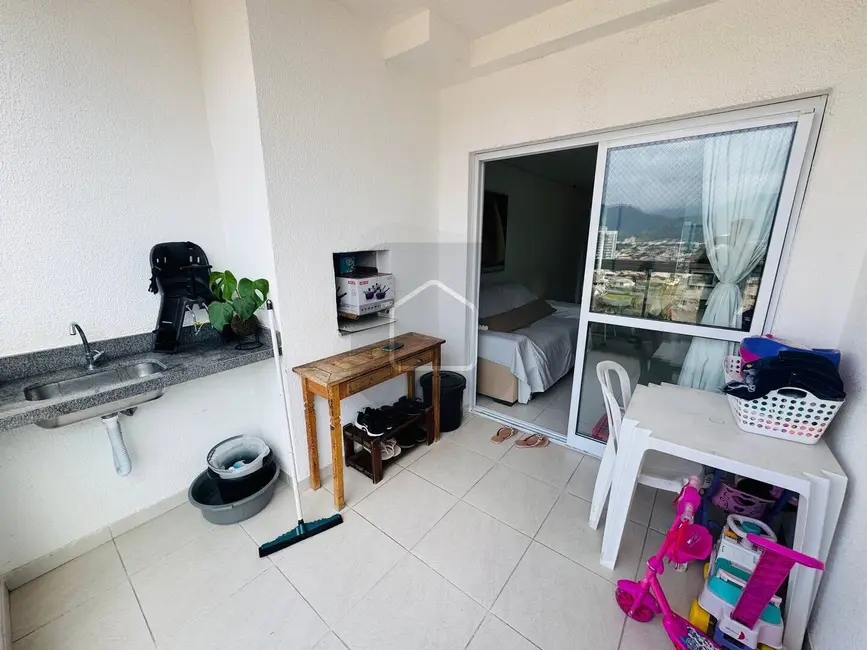 Foto 9 de Apartamento com 2 quartos à venda, 67m2 em Indaiá, Caraguatatuba - SP