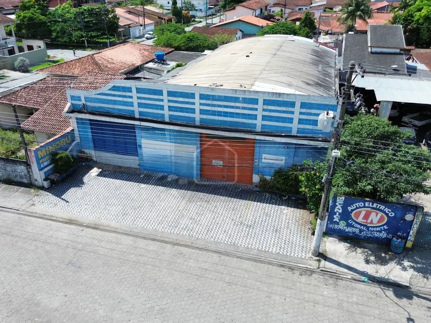 Foto 2 de Armazém / Galpão com 2 quartos à venda e para alugar, 763m2 em Indaiá, Caraguatatuba - SP