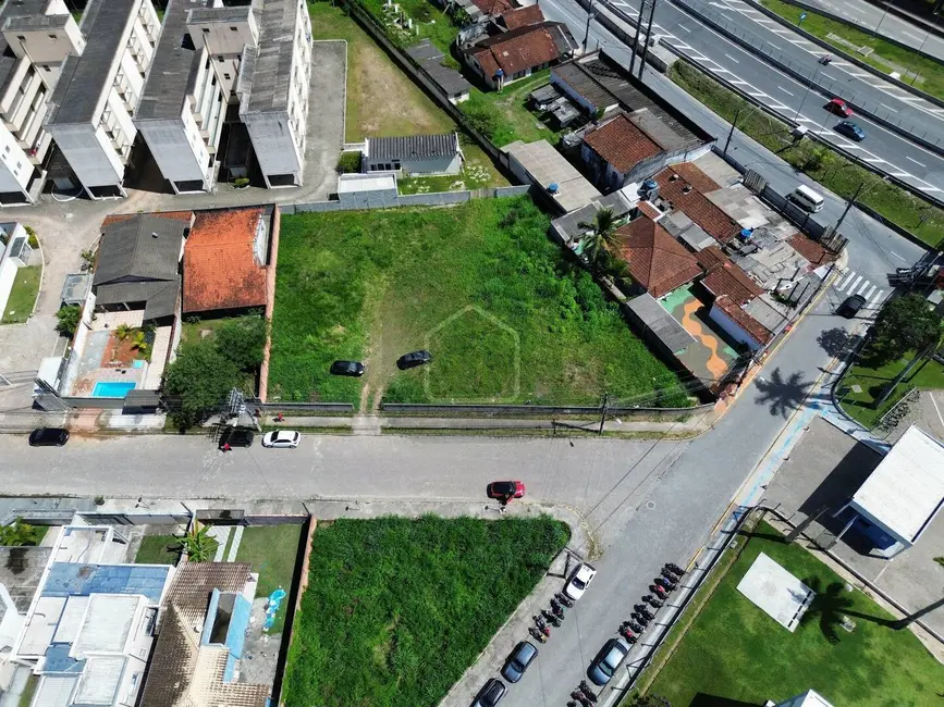 Foto 1 de Terreno / Lote à venda, 1538m2 em Jardim Casa Branca, Caraguatatuba - SP