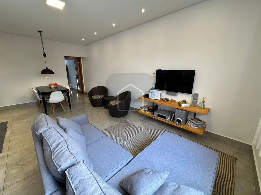 Casa com 2 quartos à venda, 191m2 em Caraguatatuba - SP - imagem 2 Foto 2 de Casa com 2 quartos à venda, 191m2 em Caraguatatuba - SP