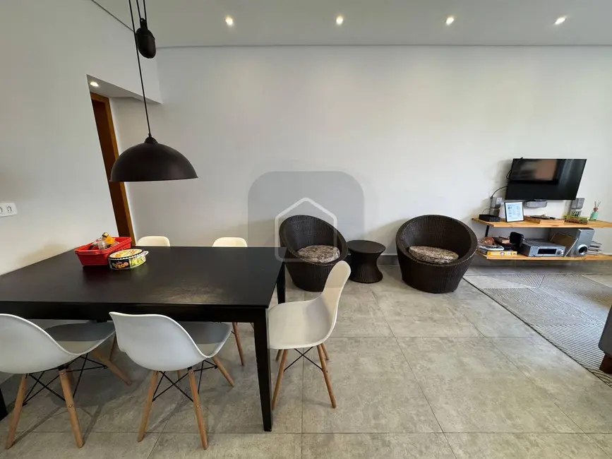 Casa com 2 quartos à venda, 191m2 em Caraguatatuba - SP - imagem 9 Foto 9 de Casa com 2 quartos à venda, 191m2 em Caraguatatuba - SP