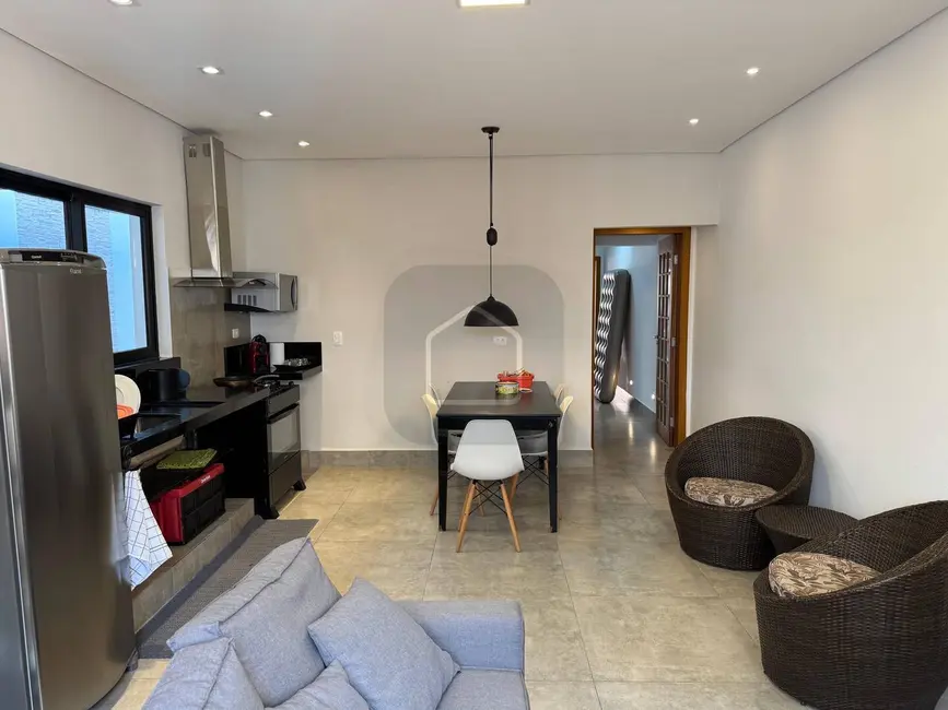 Casa com 2 quartos à venda, 191m2 em Caraguatatuba - SP - imagem 3 Foto 3 de Casa com 2 quartos à venda, 191m2 em Caraguatatuba - SP