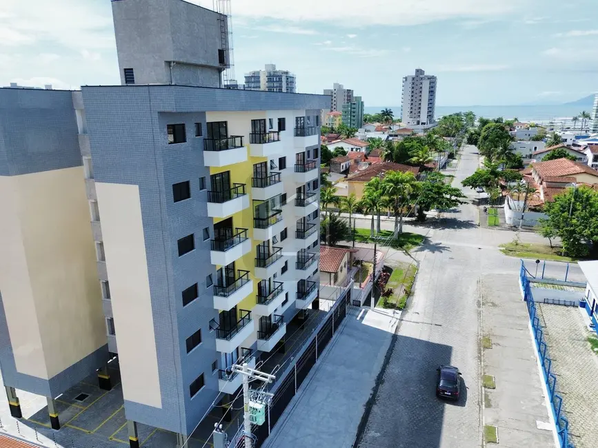 Foto 2 de Apartamento com 1 quarto à venda, 47m2 em Caraguatatuba - SP