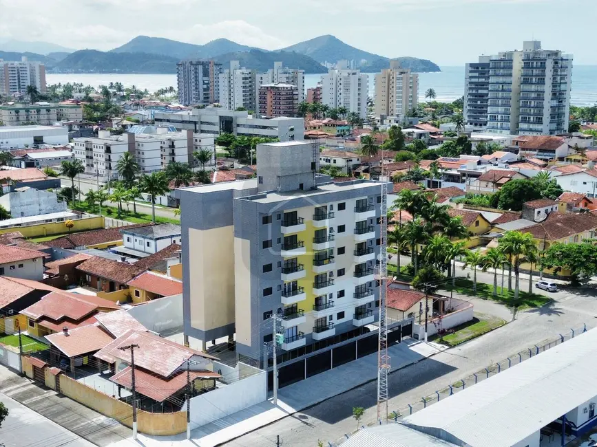 Foto 3 de Apartamento com 1 quarto à venda, 47m2 em Caraguatatuba - SP