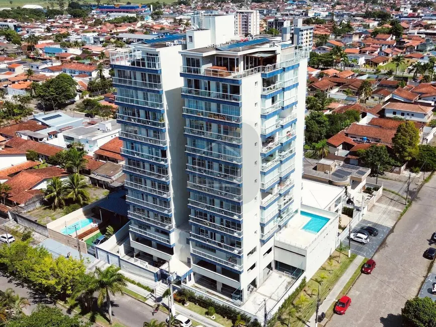 Foto 3 de Apartamento com 3 quartos à venda, 127m2 em Caraguatatuba - SP