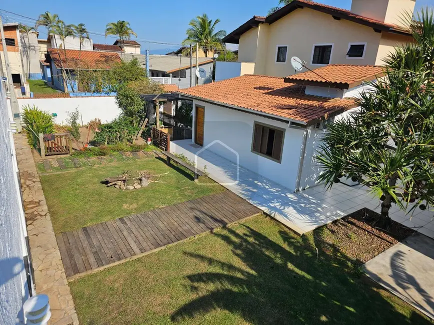 Foto 1 de Casa com 1 quarto à venda, 300m2 em Massaguaçu, Caraguatatuba - SP
