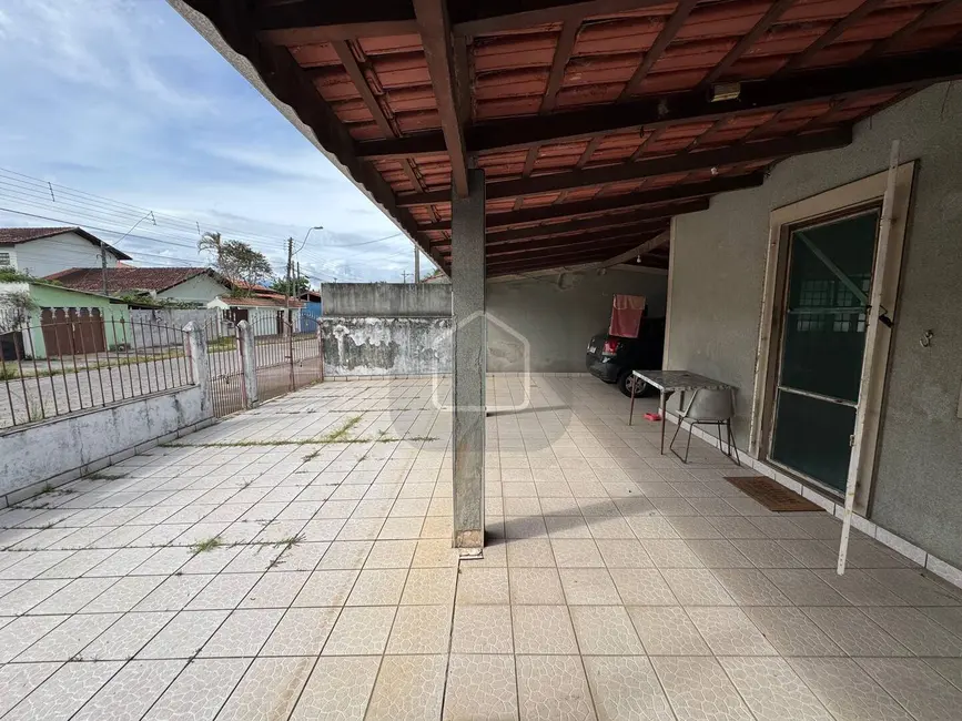 Foto 3 de Casa com 4 quartos à venda, 288m2 em Praia das Palmeiras, Caraguatatuba - SP