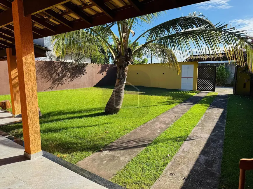Foto 4 de Casa com 3 quartos à venda, 380m2 em Pontal de Santa Marina, Caraguatatuba - SP