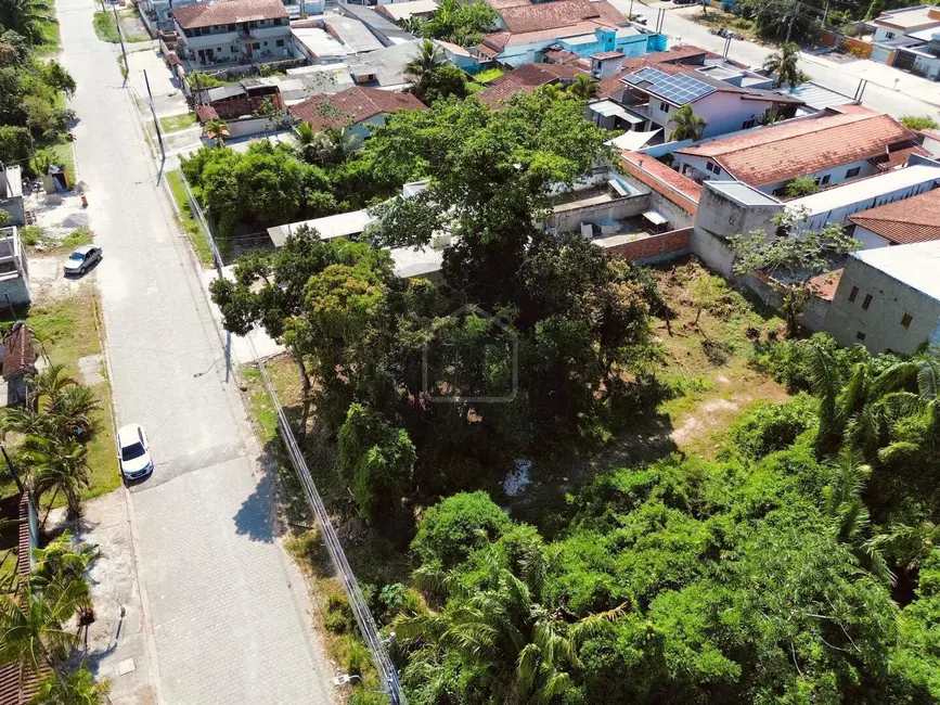 Foto 1 de Terreno / Lote à venda, 360m2 em Jardim das Gaivotas, Caraguatatuba - SP