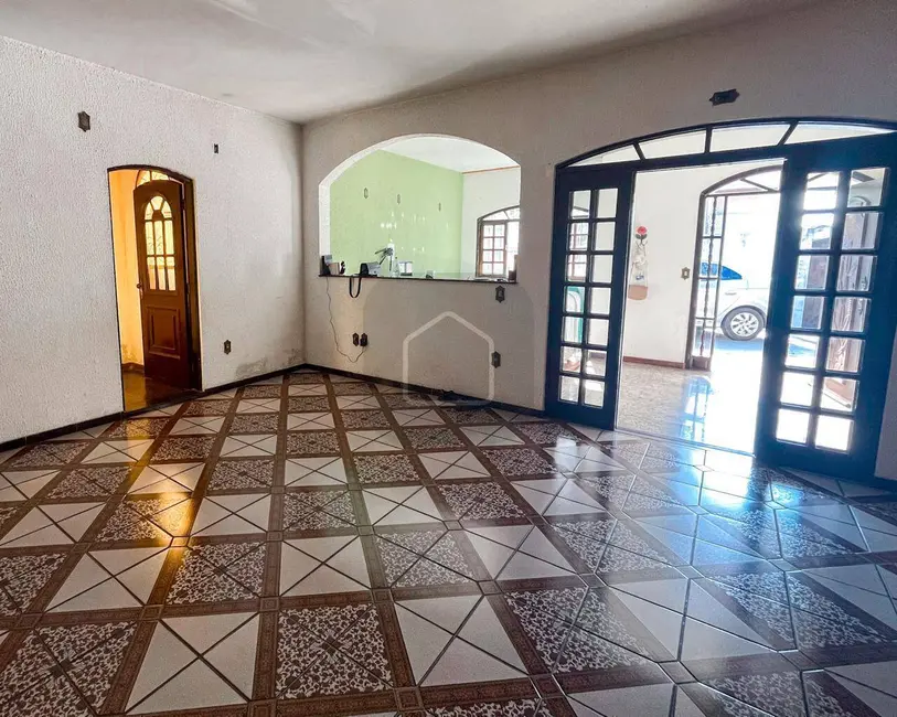 Foto 9 de Casa com 4 quartos à venda, 289m2 em Sao Jose Dos Campos - SP