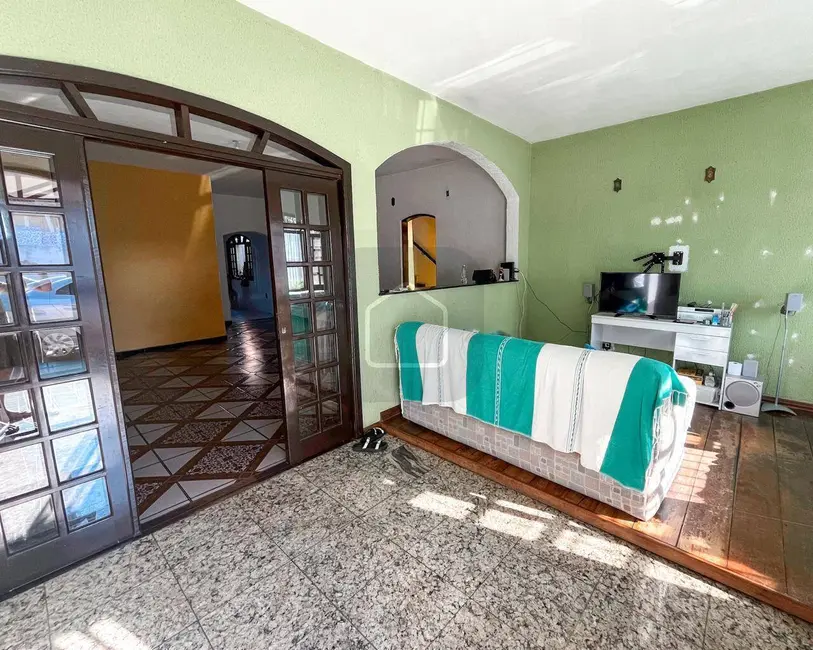 Foto 8 de Casa com 4 quartos à venda, 289m2 em Sao Jose Dos Campos - SP
