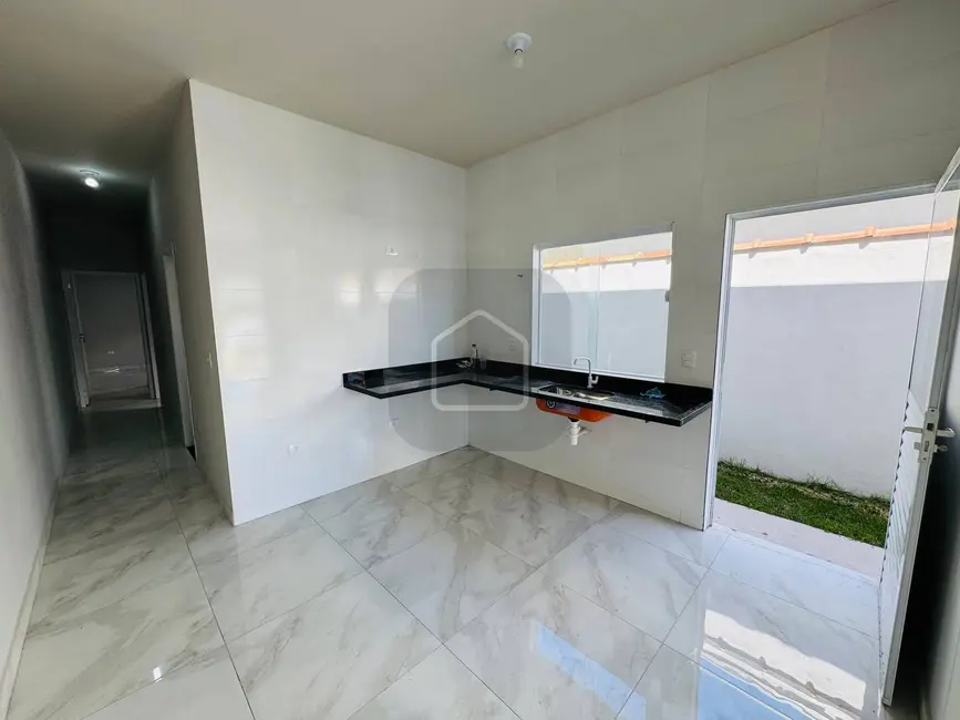 Casa com 2 quartos à venda, 125m2 em Balneário dos Golfinhos, Caraguatatuba - SP - imagem 8 Foto 8 de Casa com 2 quartos à venda, 125m2 em Balneário dos Golfinhos, Caraguatatuba - SP