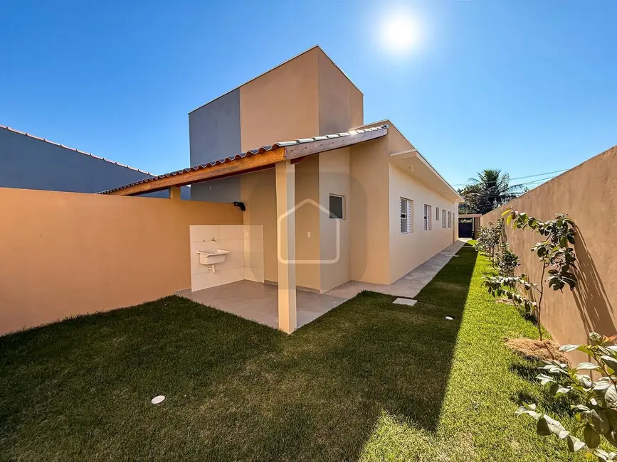 Foto 4 de Casa com 3 quartos à venda, 150m2 em Balneário dos Golfinhos, Caraguatatuba - SP