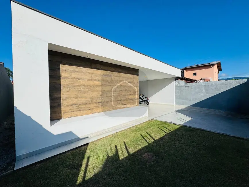 Foto 1 de Casa com 4 quartos à venda, 360m2 em Pontal de Santa Marina, Caraguatatuba - SP