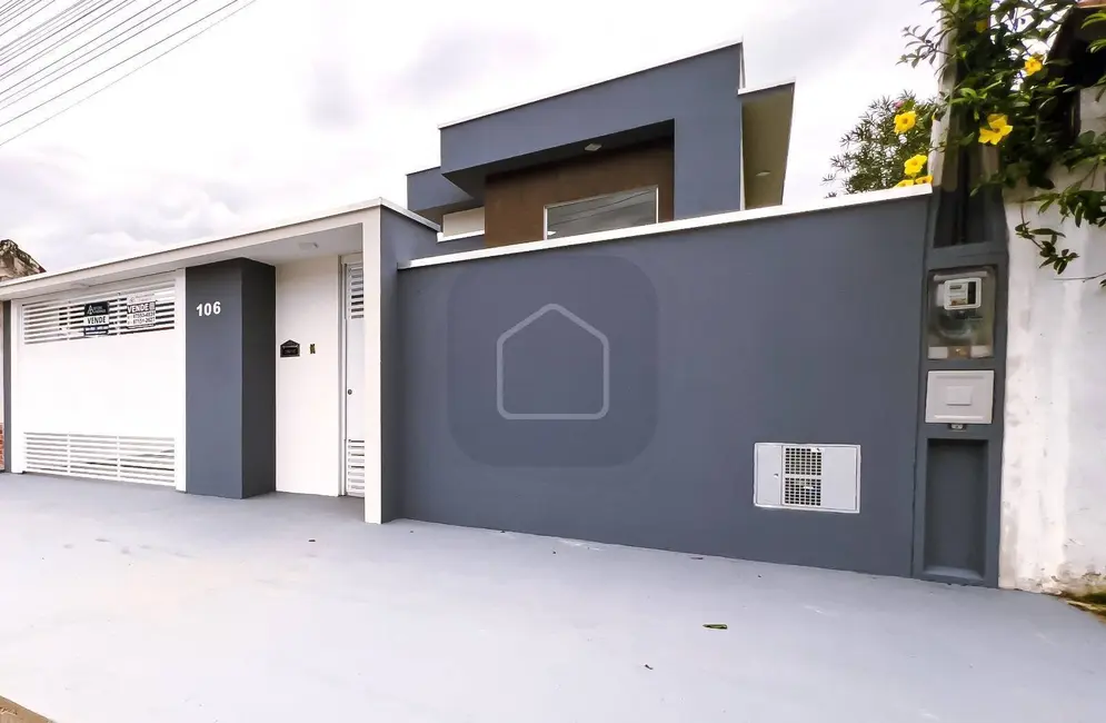 Casa com 3 quartos à venda, 250m2 em Massaguaçu, Caraguatatuba - SP - imagem 3 Foto 3 de Casa com 3 quartos à venda, 250m2 em Massaguaçu, Caraguatatuba - SP