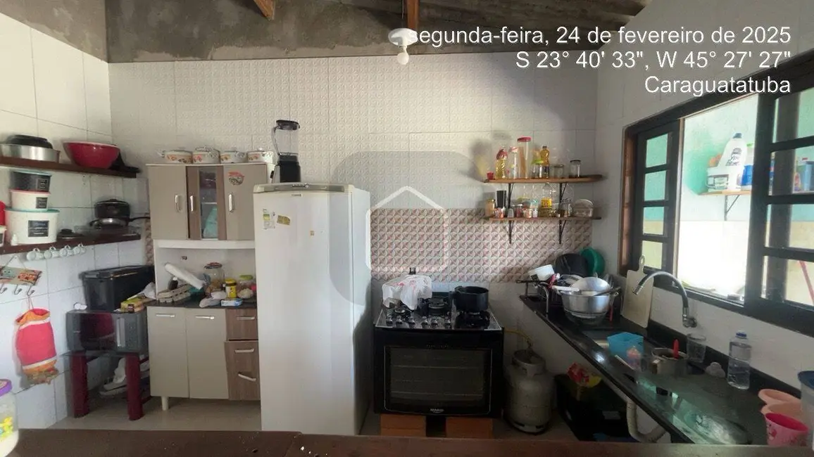 Casa com 1 quarto à venda, 300m2 em Balneário dos Golfinhos, Caraguatatuba - SP - imagem 8 Foto 8 de Casa com 1 quarto à venda, 300m2 em Balneário dos Golfinhos, Caraguatatuba - SP