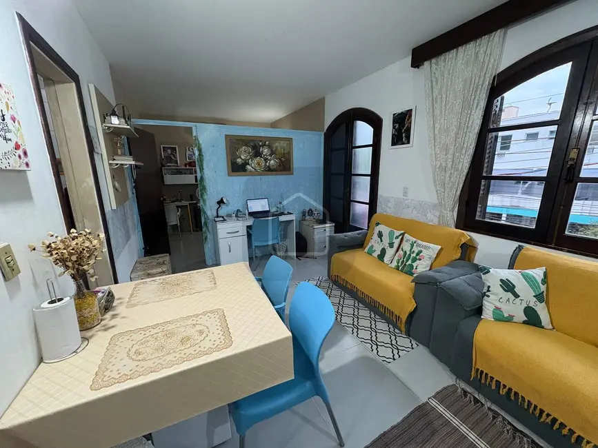Foto 1 de Apartamento com 1 quarto à venda, 41m2 em Centro, Caraguatatuba - SP