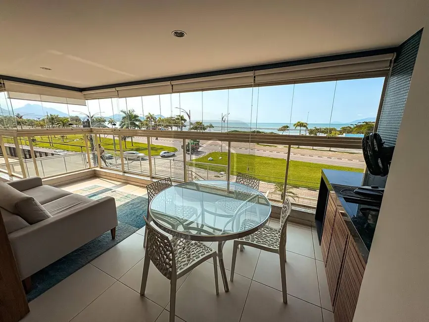 Foto 1 de Apartamento com 3 quartos à venda, 106m2 em Caraguatatuba - SP