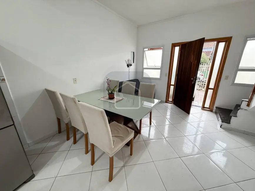 Foto 9 de Casa com 2 quartos à venda em Caraguatatuba - SP