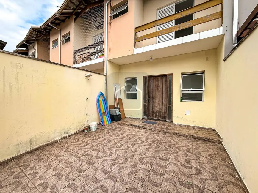 Foto 1 de Casa com 2 quartos à venda em Caputera, Caraguatatuba - SP