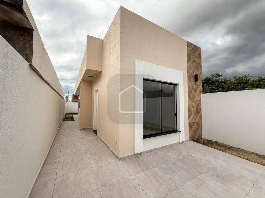 Foto 1 de Casa com 2 quartos à venda, 150m2 em Travessão, Caraguatatuba - SP