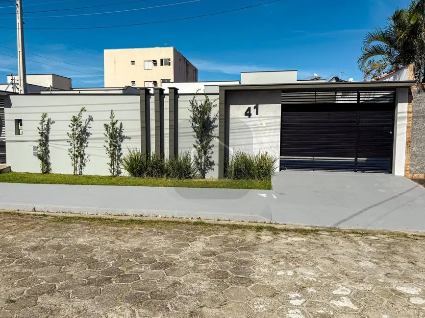 Foto 6 de Casa com 3 quartos à venda, 360m2 em Pontal de Santa Marina, Caraguatatuba - SP