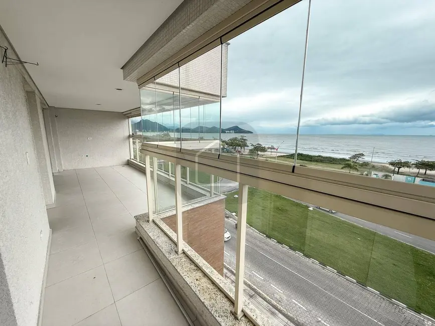 Foto 5 de Apartamento com 3 quartos à venda e para alugar, 106m2 em Caraguatatuba - SP