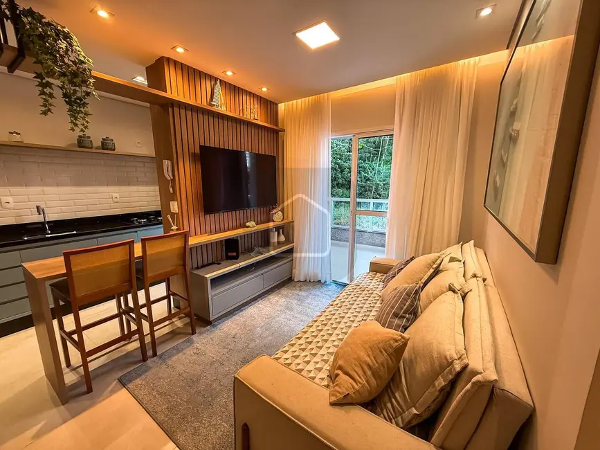 Foto 1 de Apartamento com 2 quartos à venda, 68m2 em Vila Atlântica, Caraguatatuba - SP