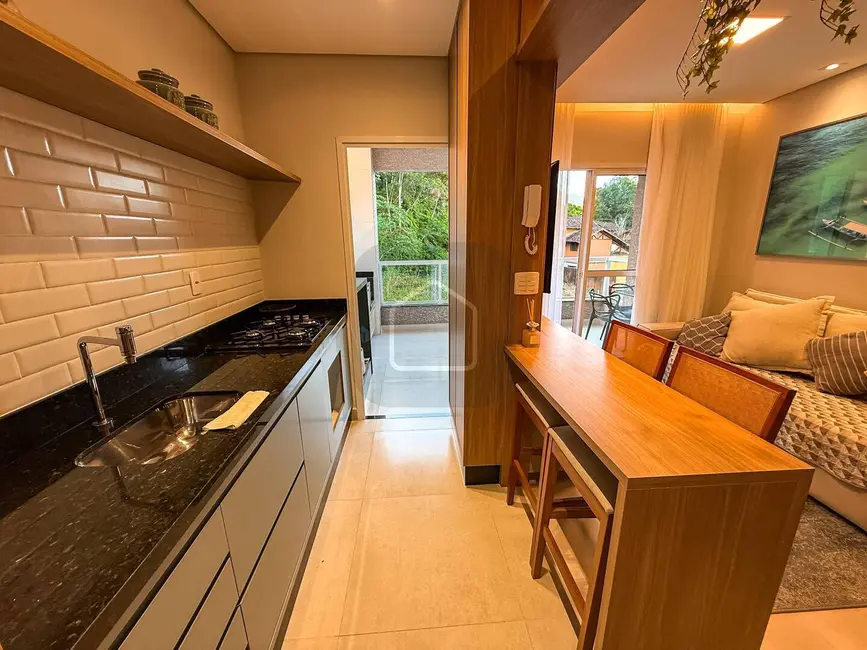 Apartamento com 2 quartos à venda, 68m2 em Martim de Sá, Caraguatatuba - SP - imagem 8 Foto 8 de Apartamento com 2 quartos à venda, 68m2 em Martim de Sá, Caraguatatuba - SP