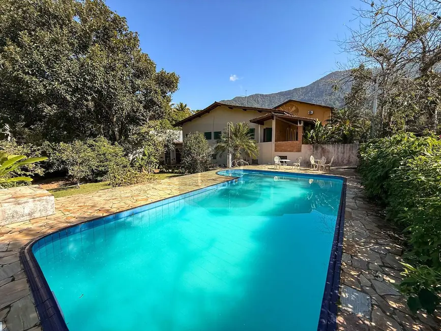Foto 1 de Casa com 4 quartos à venda, 720m2 em Massaguaçu, Caraguatatuba - SP