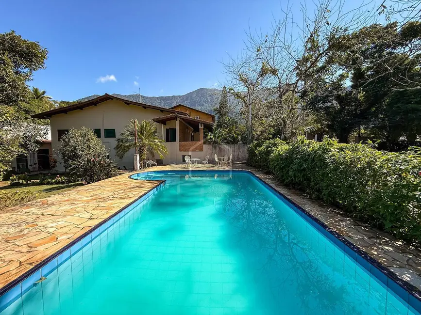 Foto 2 de Casa com 4 quartos à venda, 720m2 em Massaguaçu, Caraguatatuba - SP