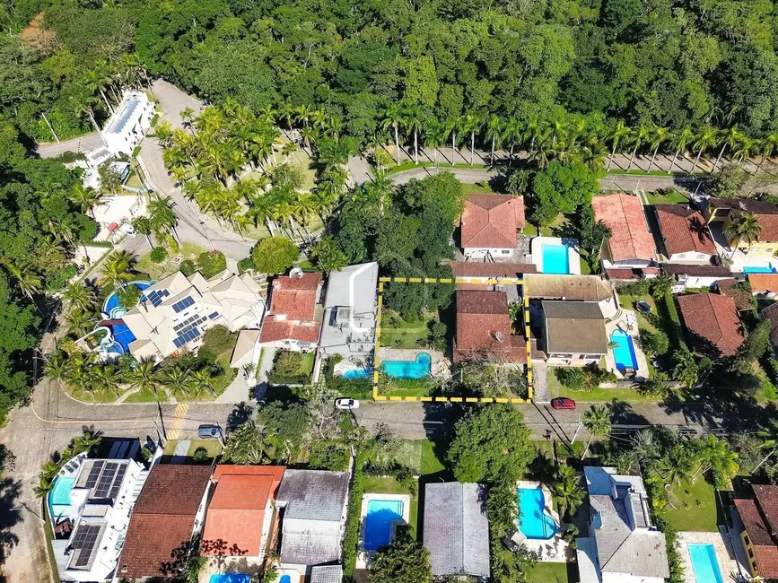 Foto 5 de Casa com 4 quartos à venda, 720m2 em Massaguaçu, Caraguatatuba - SP