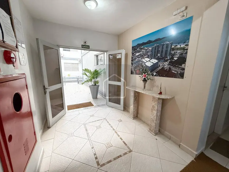 Foto 3 de Apartamento com 2 quartos à venda, 100m2 em Centro, Caraguatatuba - SP