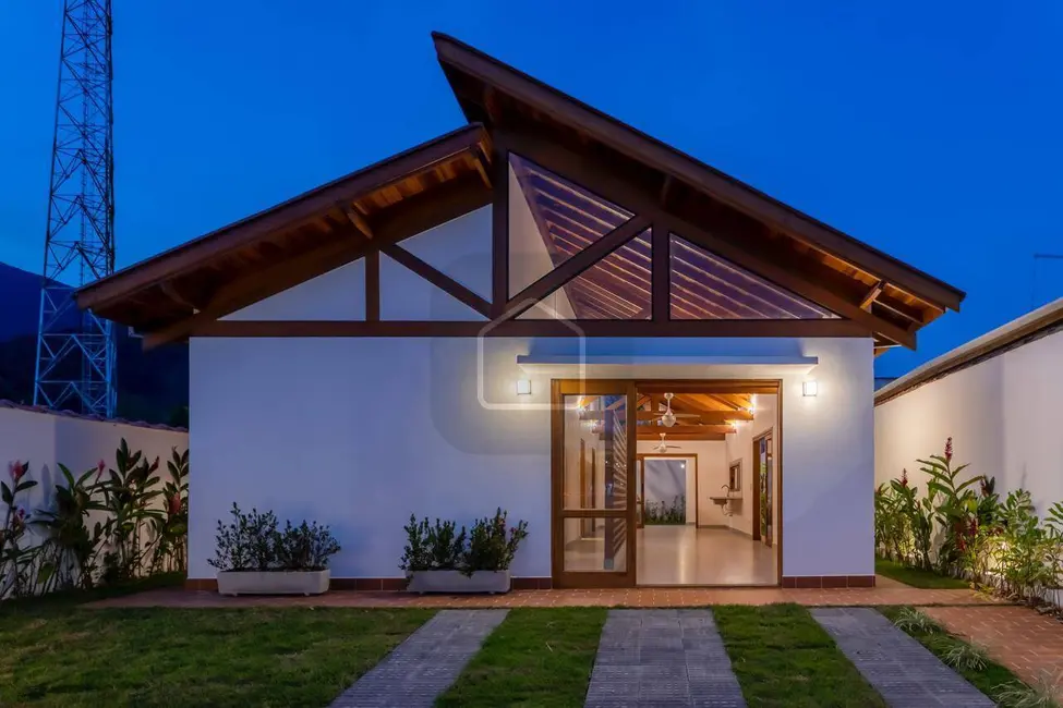 Foto 2 de Casa com 3 quartos à venda, 128m2 em Massaguaçu, Caraguatatuba - SP