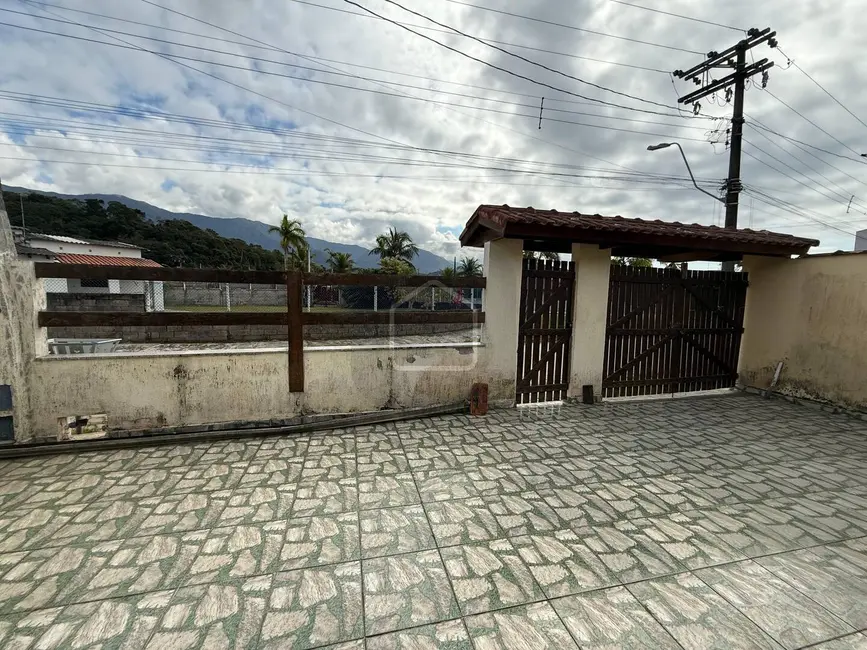 Foto 4 de Casa com 3 quartos à venda, 125m2 em Caraguatatuba - SP