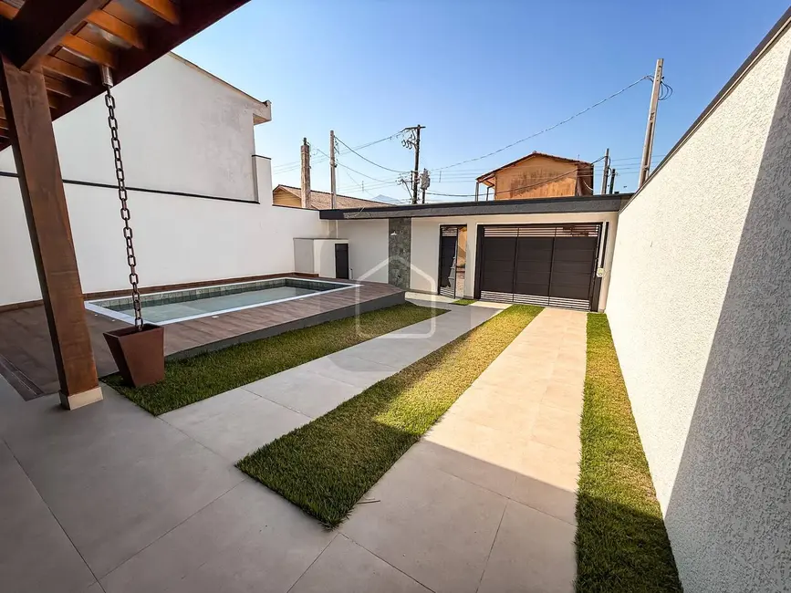 Foto 5 de Casa com 4 quartos à venda, 250m2 em Caraguatatuba - SP