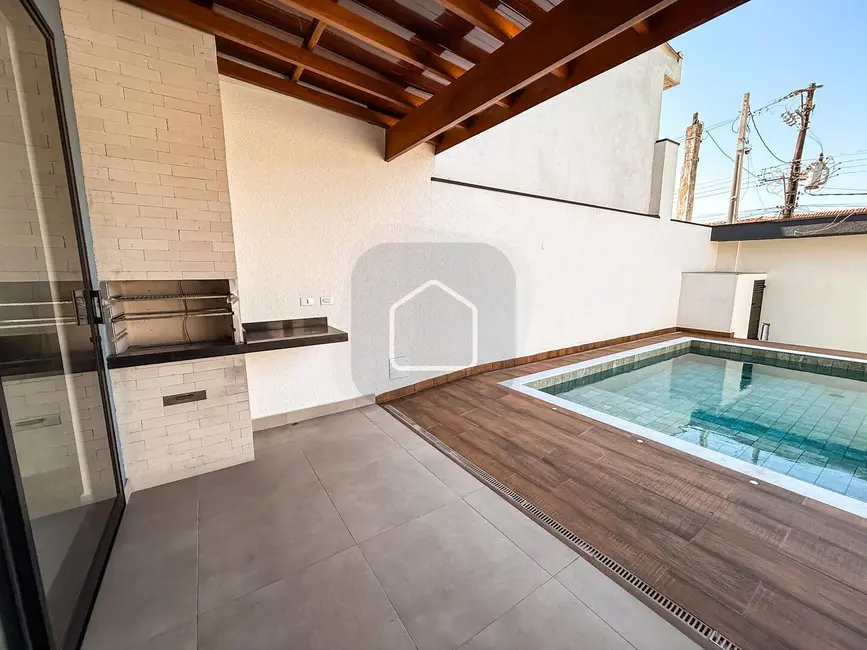 Foto 7 de Casa com 4 quartos à venda, 250m2 em Caraguatatuba - SP